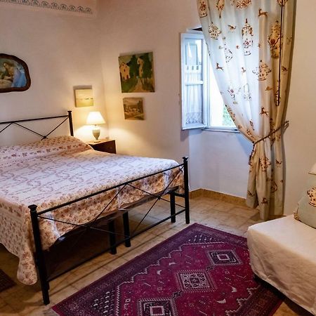 Vila La Casa Rosa Vitiano Exteriér fotografie