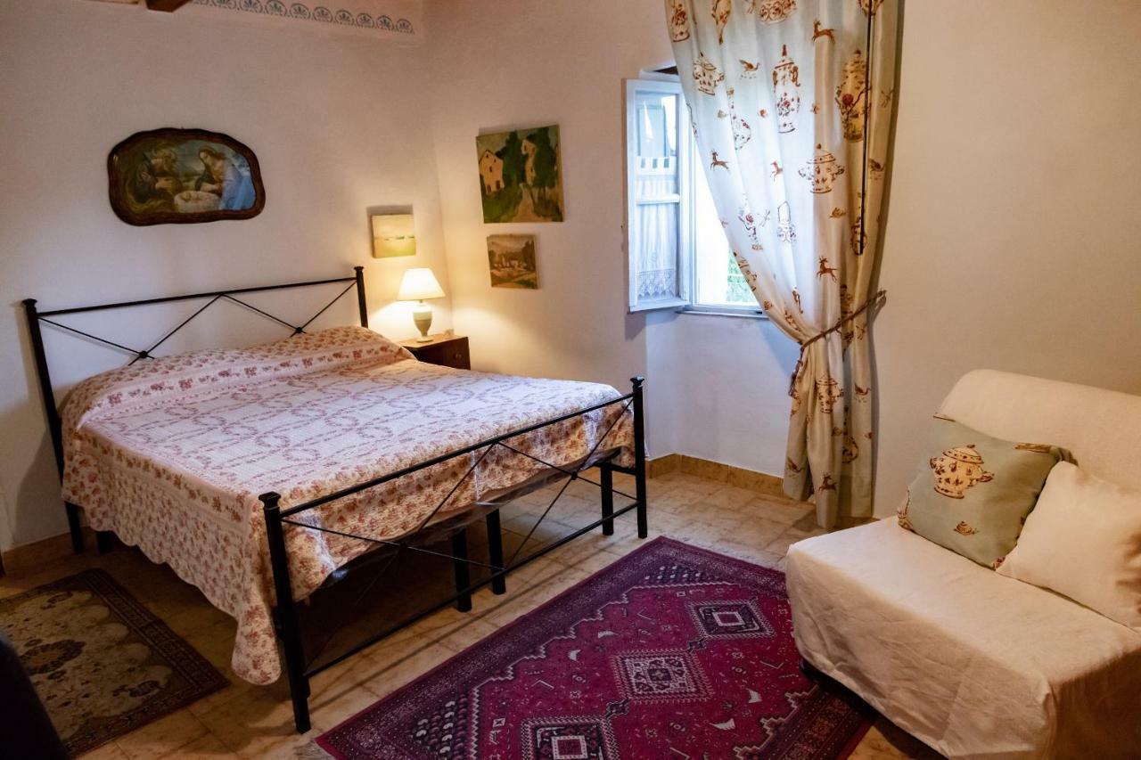 Vila La Casa Rosa Vitiano Exteriér fotografie