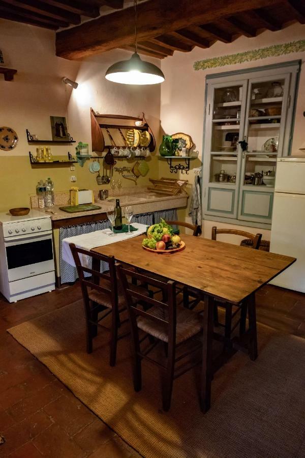 Vila La Casa Rosa Vitiano Exteriér fotografie